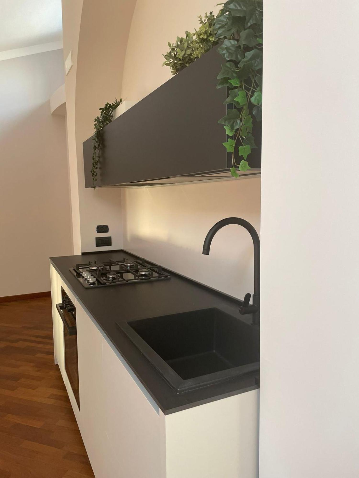 Civico 16 Apartment Киаравале Екстериор снимка